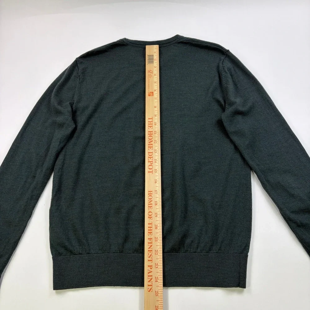 GAP merino crew